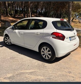 Peugeot 208 82000km Distribucion hecha