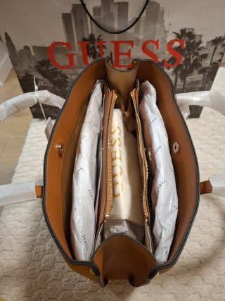 Bolso Guess Marrón