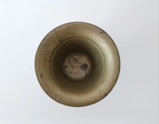 Almirez antiguo de bronce