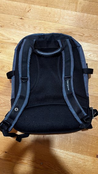 Mochila Targus Negra y Gris
