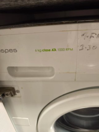 Lavadora Aspes 6 kg 1000 RPM