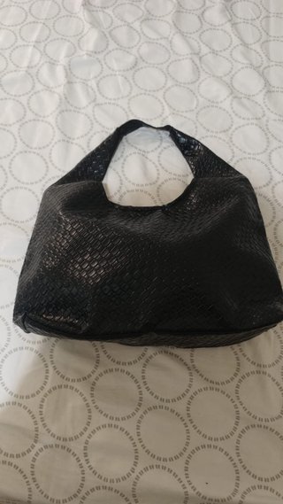 Bolso Negro Cuero Sintético