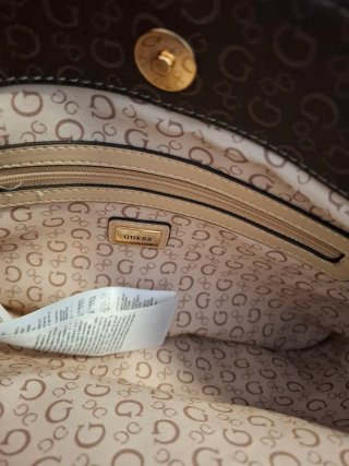 Bolso Guess Marrón y Beige Logo GG