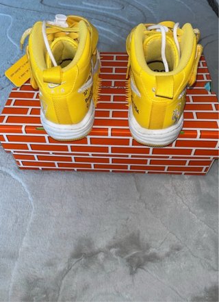 Nike Air Force 1 x Off-White Giallo