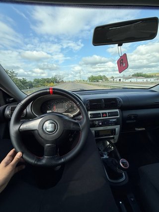 SEAT Leon 2004