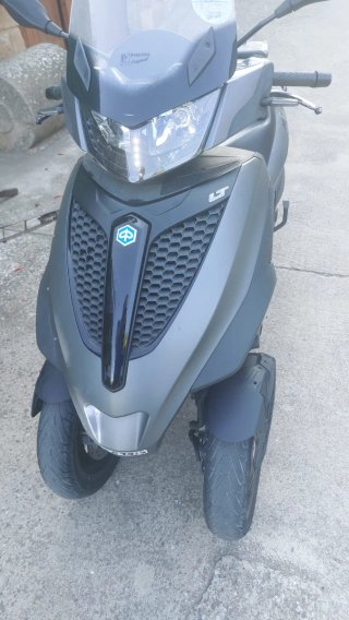Piaggio MP3 300 Yourban 2015 Negro