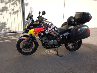 Suzuki V-Strom 650 DL Negra