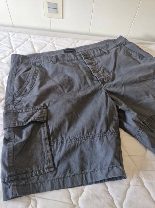 Pantalón corto cargo Scalpers gris