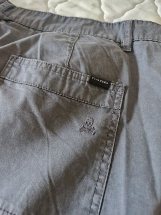 Pantalón corto cargo Scalpers gris