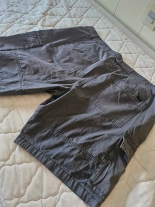 Pantalón corto cargo Scalpers gris