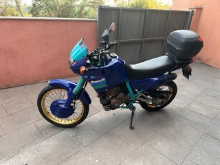 Honda Dominator 650CC