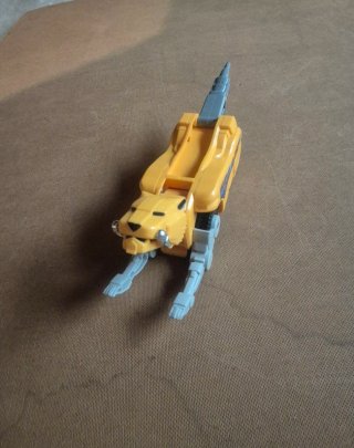 Power Ranger Figura Dinosaurio Rojo