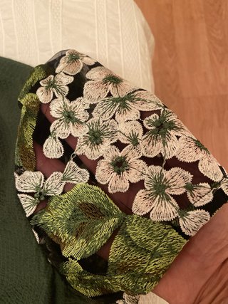 Vestido verde Desigual con estampado floral