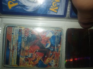 Carta Pokémon Celebi & Venusaur GX 270