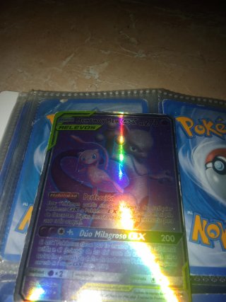 Carta Pokémon Celebi & Venusaur GX 270