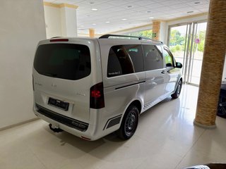 Mercedes-Benz Vito Tourer Larga 9 plazas