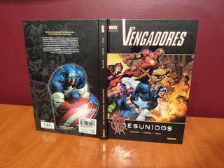 Lote completo cómics Marvel y DC · 19 cómics