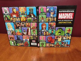 Lote completo cómics Marvel y DC · 19 cómics
