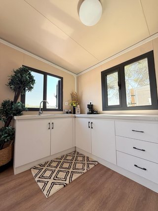 Impresionante casa prefabricada nueva con porche