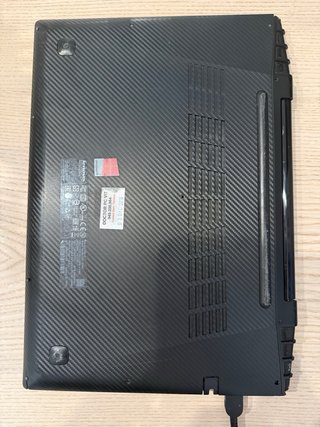 Lenovo Y40 - Portátil Gaming (2015)