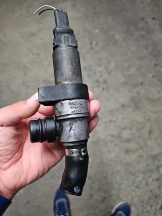 Electrovalvula VDO Golf MK2 037 906 457 C