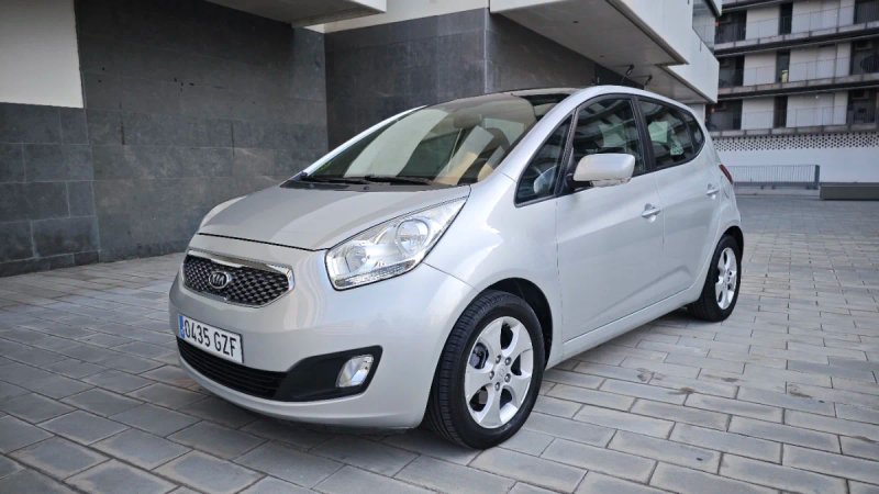 Kia Venga 1.6 CRDi VGT Emotion 2011, foto 1