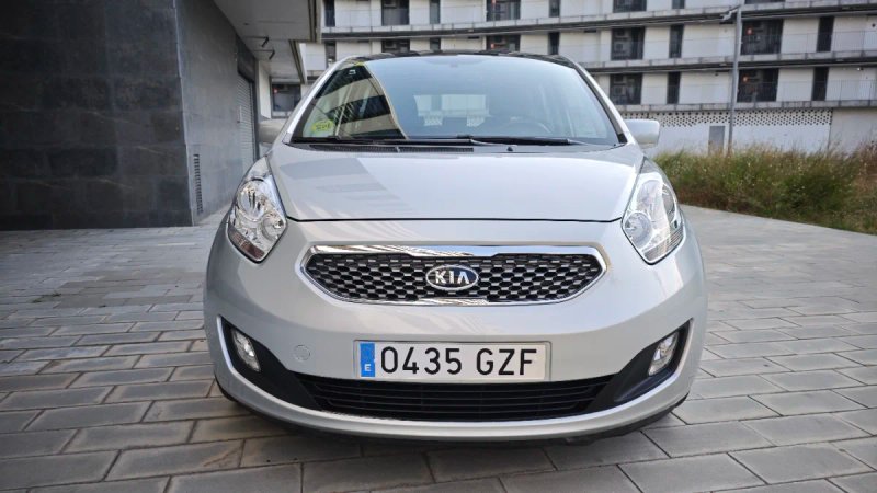 Kia Venga 1.6 CRDi VGT Emotion 2011, foto 2
