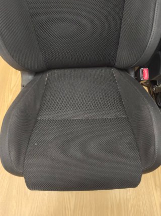 Asientos Subaru Impreza WRX (Juego de 2)+traseros