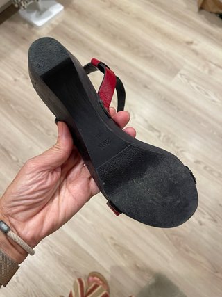 Sandalias Zara Madera Piel Roja