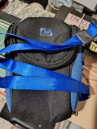 Bolsa acolchada HP 12 €