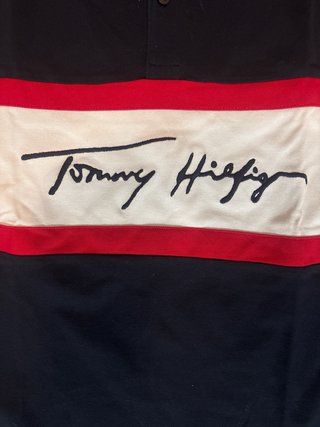 Polo Tommy Hilfiger Talla M Negro Rojo Blanco