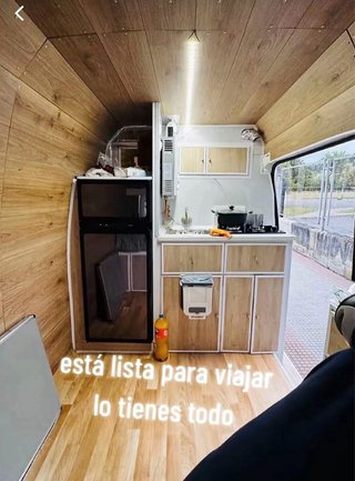 🚐 FORD TRANSIT 2.4 TDCi 135 CV CAMPERIZADA – 6 VEL