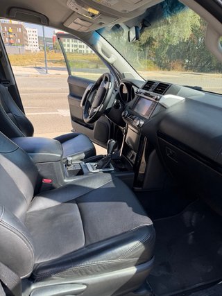 Toyota Land Cruiser 2016