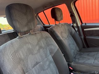 Dacia Sandero PEGATINA C SOLO 165.000 km 58€/MES