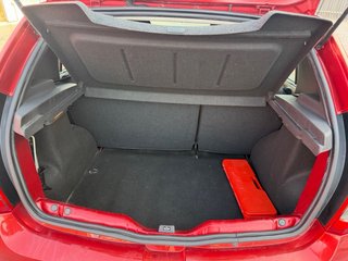 Dacia Sandero PEGATINA C SOLO 165.000 km 58€/MES