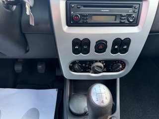 Dacia Sandero PEGATINA C SOLO 165.000 km 58€/MES