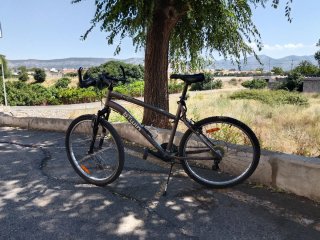 Bicicleta B-Twin Marrón