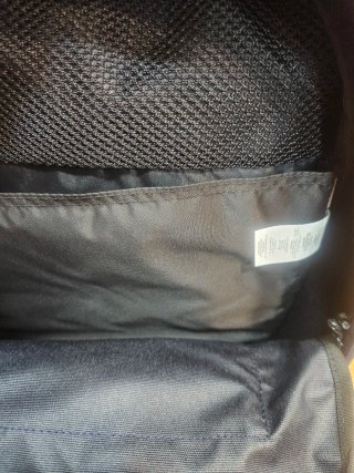 Mochila Eastpak  27L nueva con etiquetas