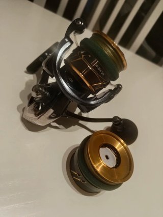 Carrete DAIWA CALDIA SW 5000D-CXH