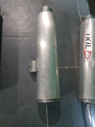 SILENCIOSO ESCAPE 3 TORNILLOS.