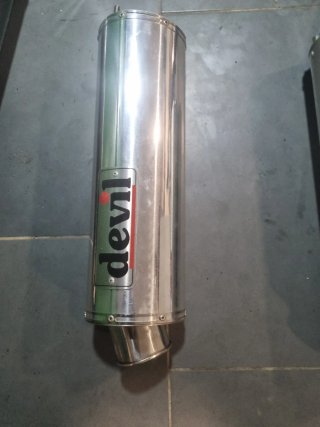 SILENCIOSO ESCAPE 3 TORNILLOS.