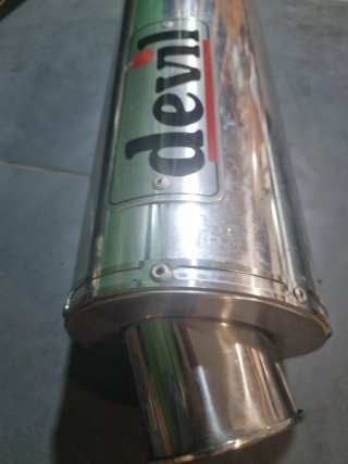 SILENCIOSO ESCAPE 3 TORNILLOS.
