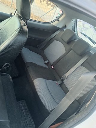 Peugeot 206 2003