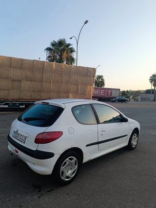 Peugeot 206 2003