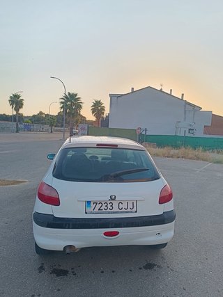 Peugeot 206 2003
