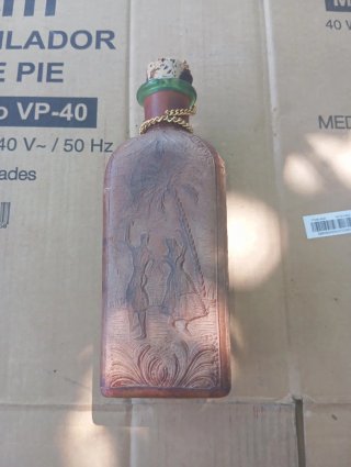 Botella Vintage Cuero Repujado Española 60-70
