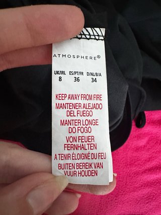 Vestido/blusa negra manga larga satinado.