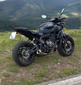 Yamaha MT-07 Negra ABS A2