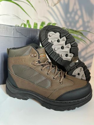 Botas hombre. Número 40