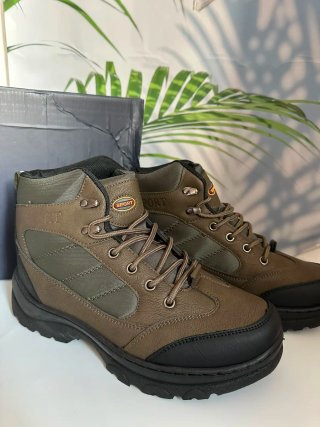 Botas hombre. Número 40